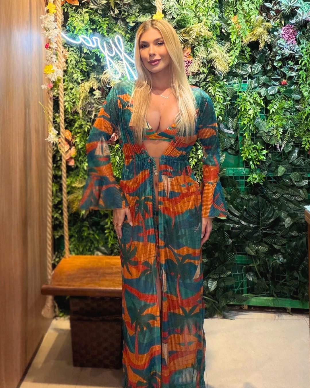 Peça Efyra Beachwear